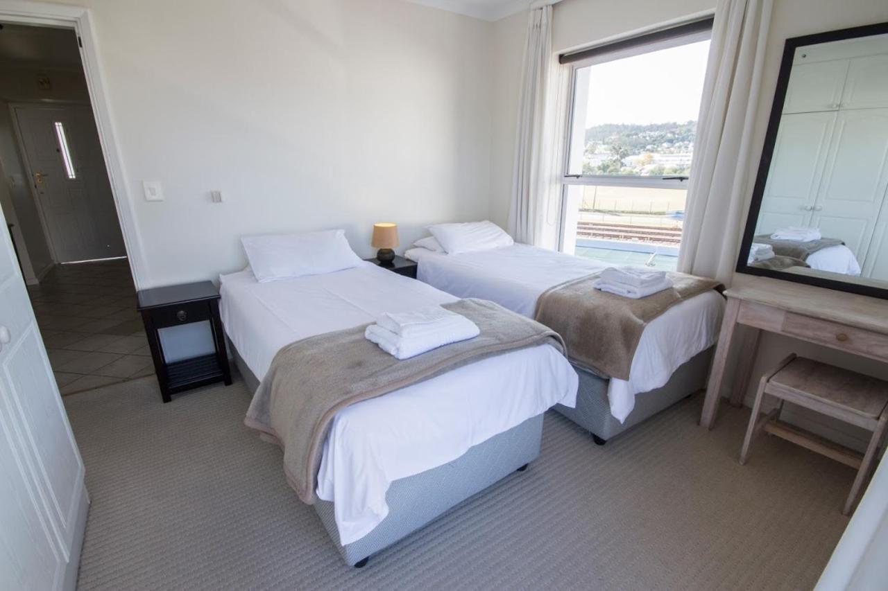 Laguna Grove 15 3 Bedroom Apartment Knysna Exterior photo